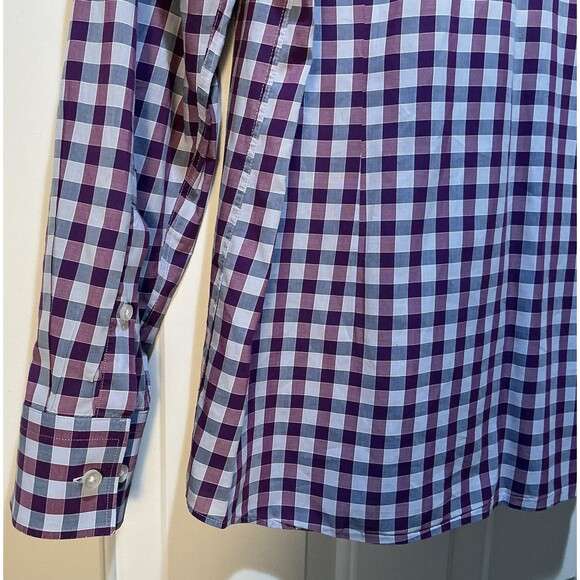 Hugo Boss Slim Fit Button Down Collar Italian Fabric Shirt Men's Size 43/17 - Picture 6 of 7